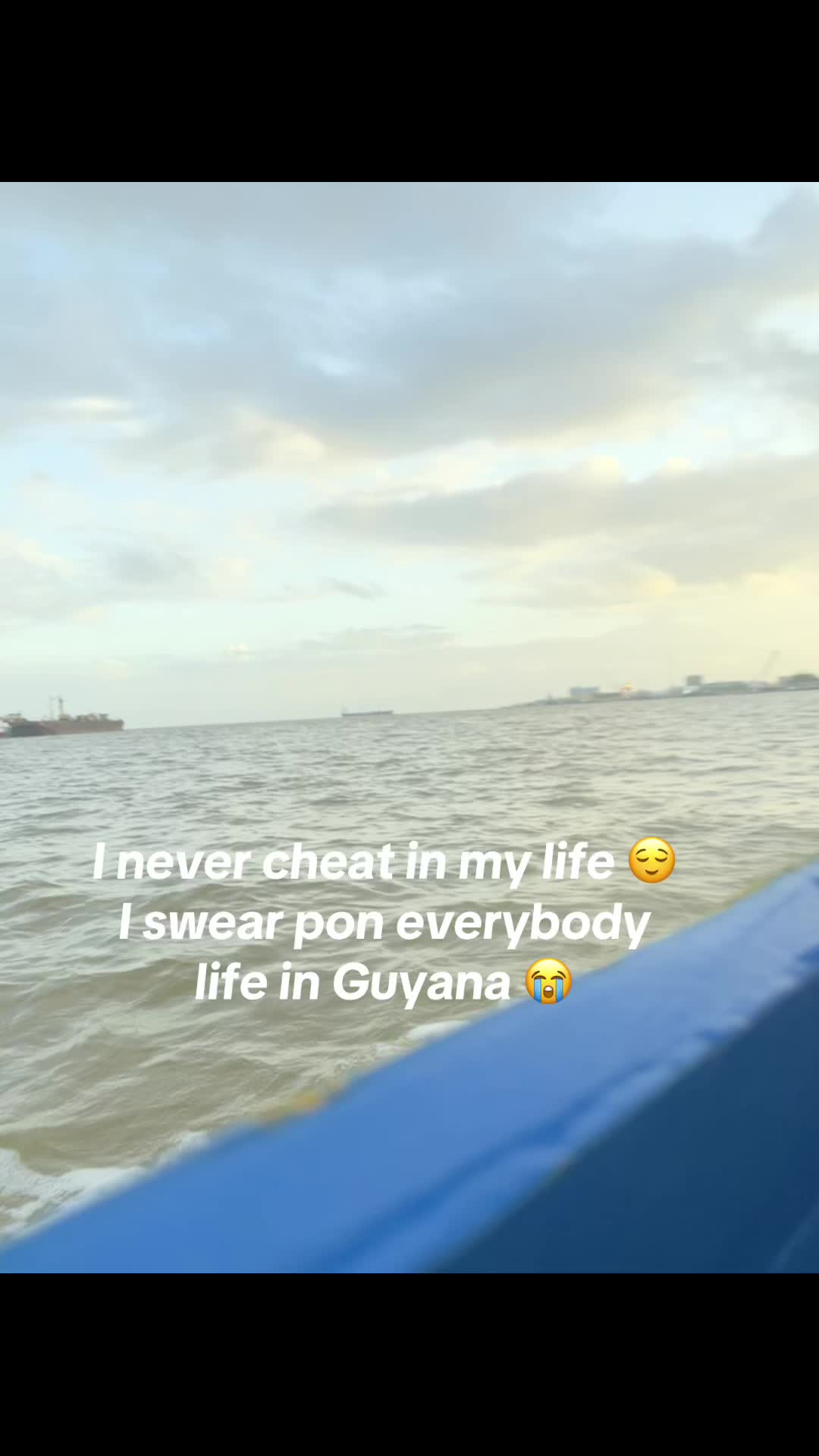 @Lemme see you boobies 🤕
