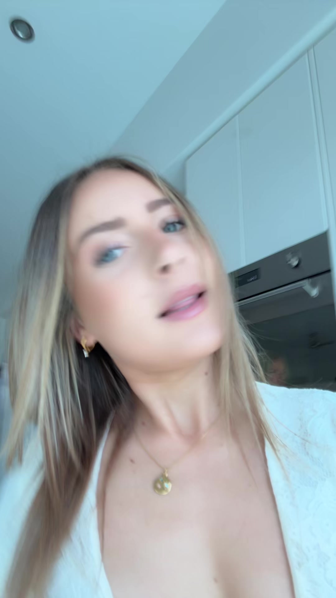 @domsspam_