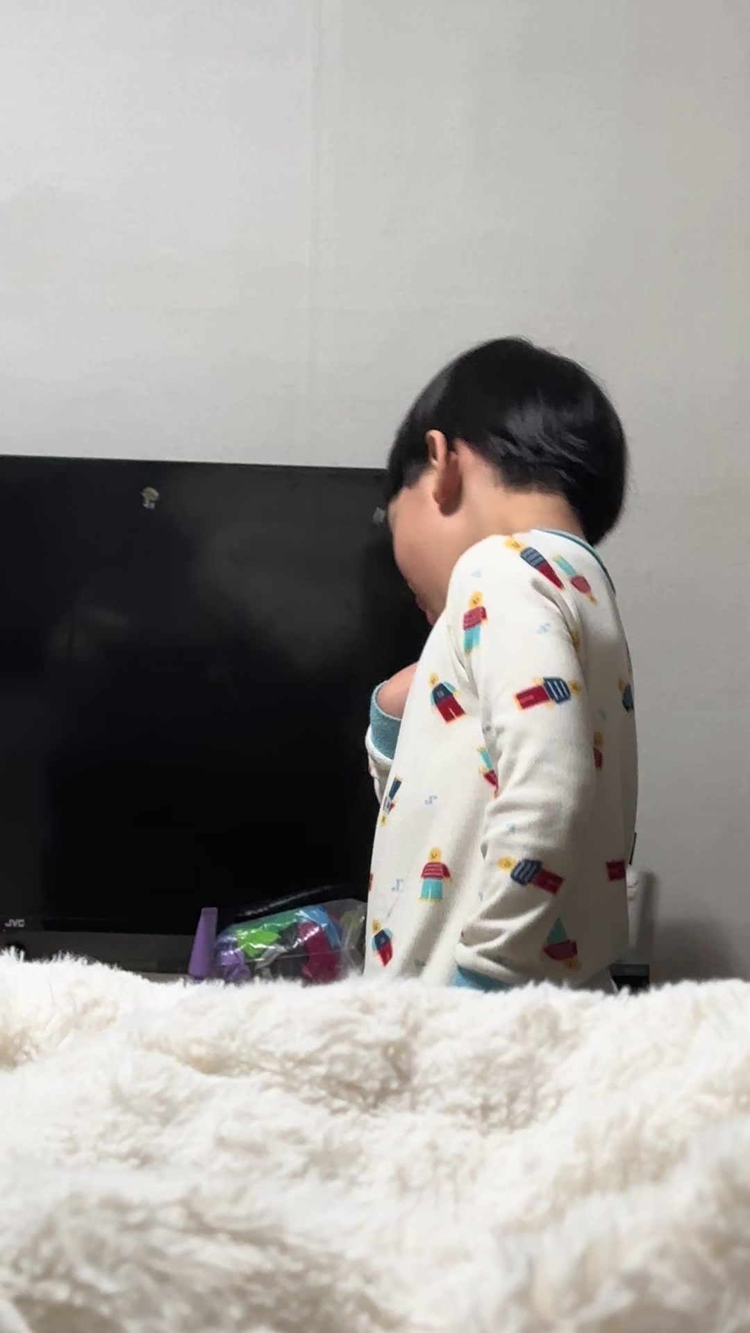 @윤이에윤