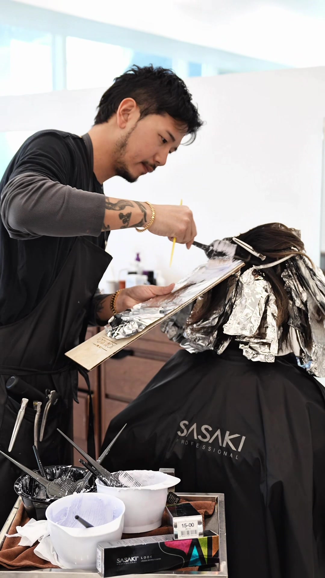@ROYALSALON