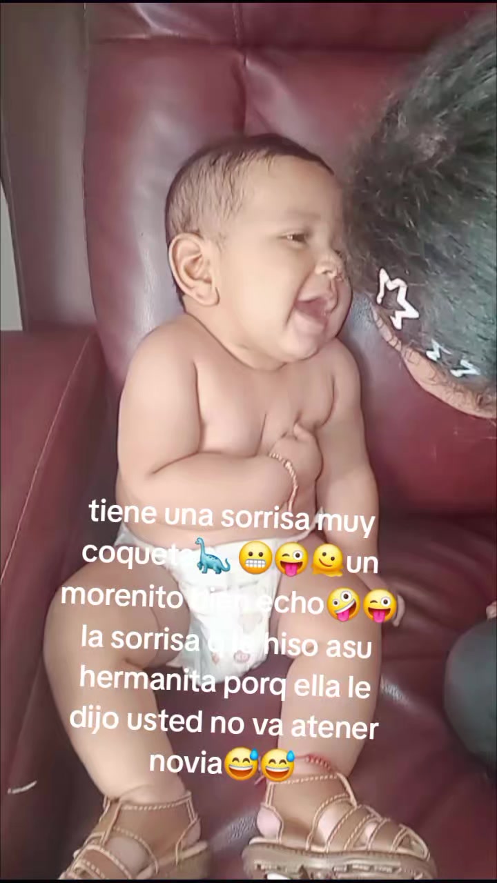 @la florecita olanchana❤️ 👸👸