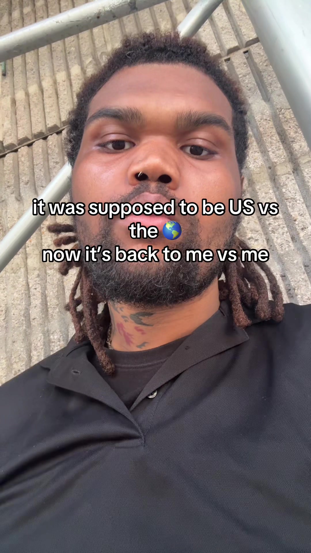 @️