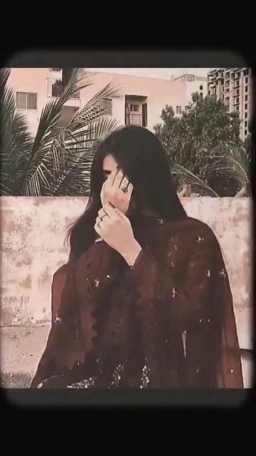 @lovely Mahi🥀