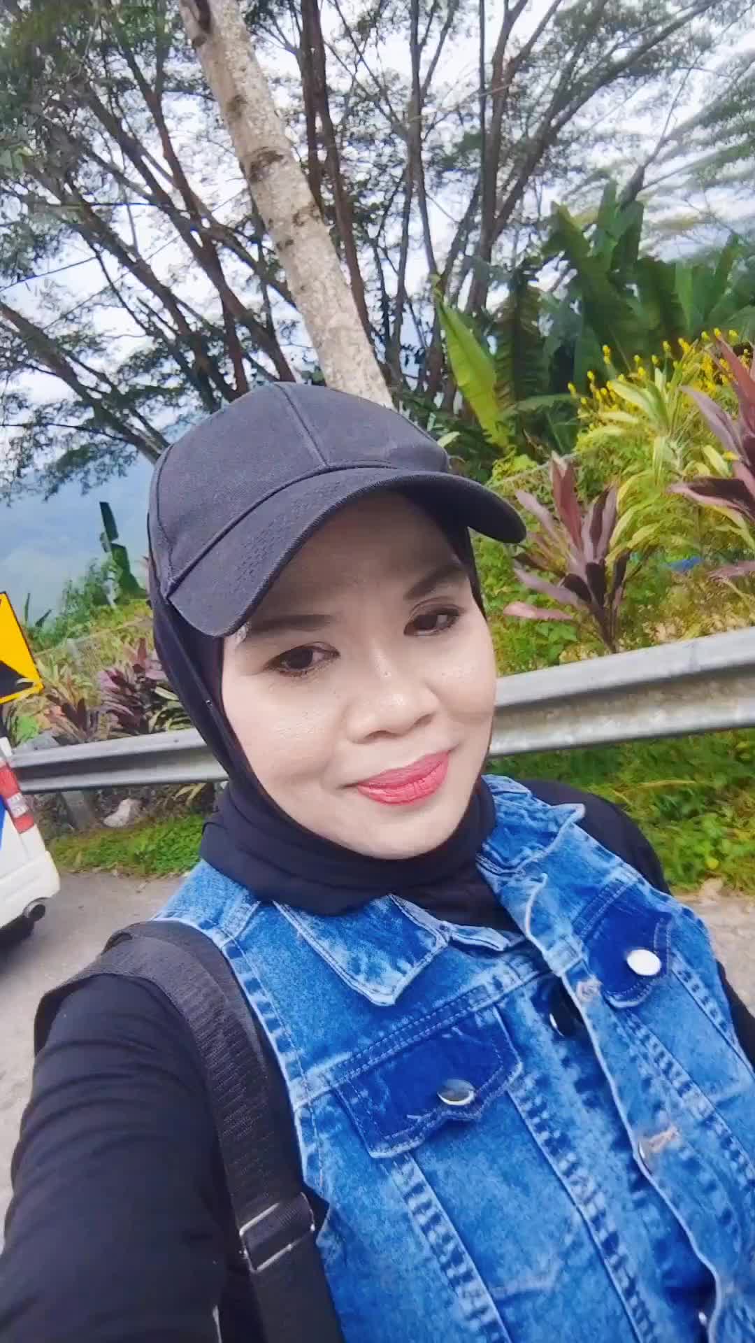 @Mama Ela