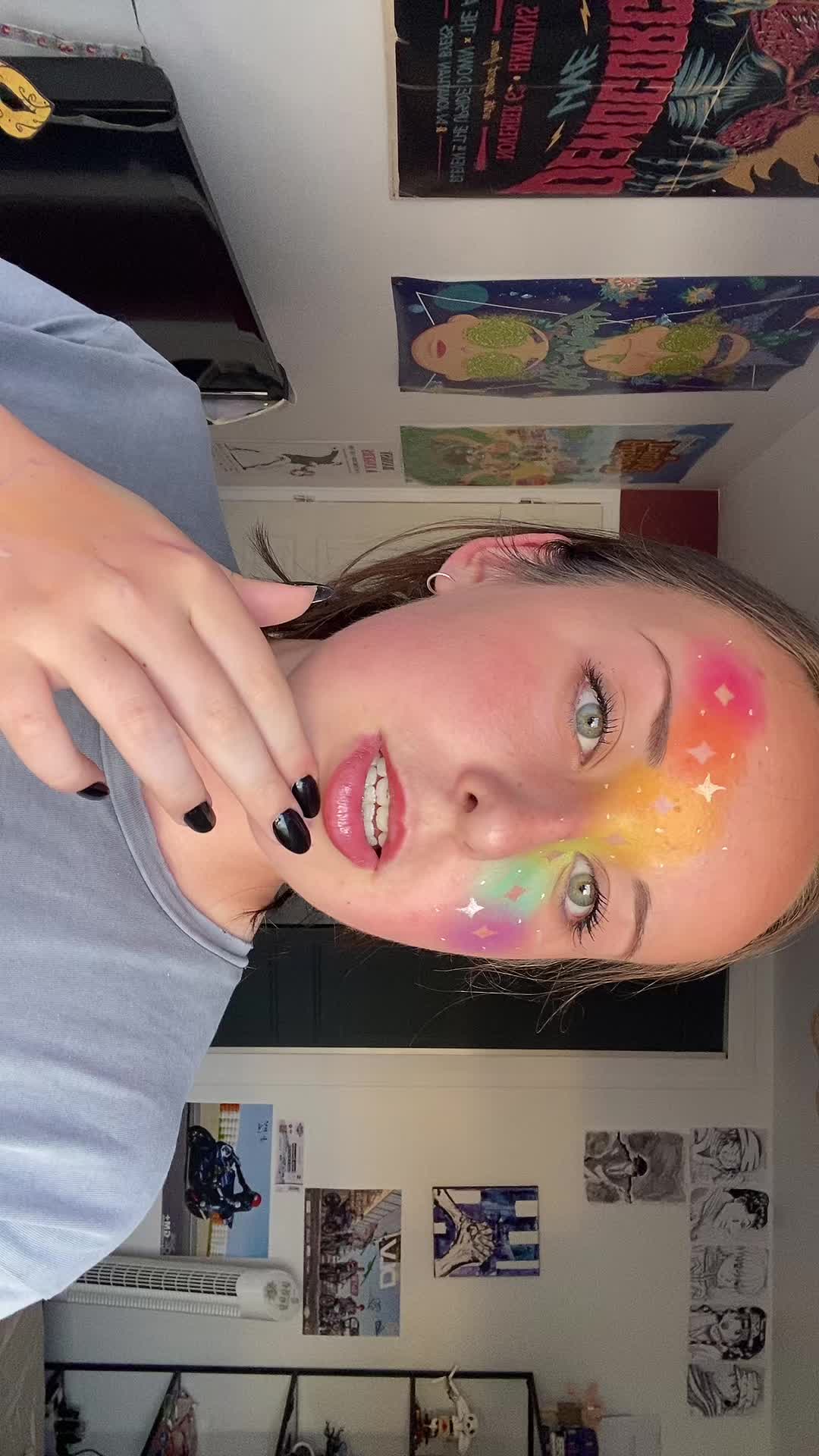 @lolaa_🫐