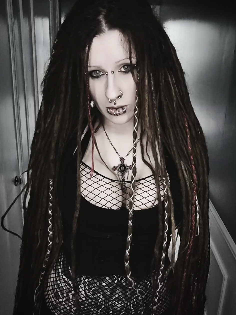 @Dreadfully Gorgeous