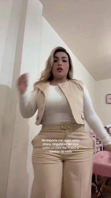 @KREYLLA GARCIA 💕