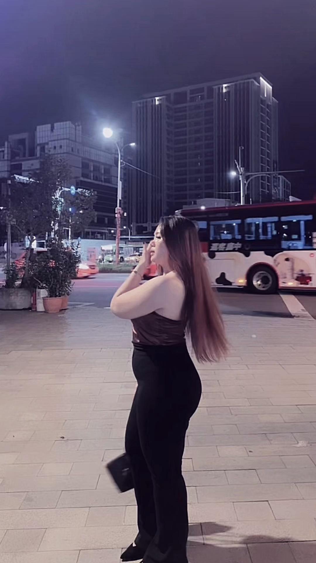 @_E🧸