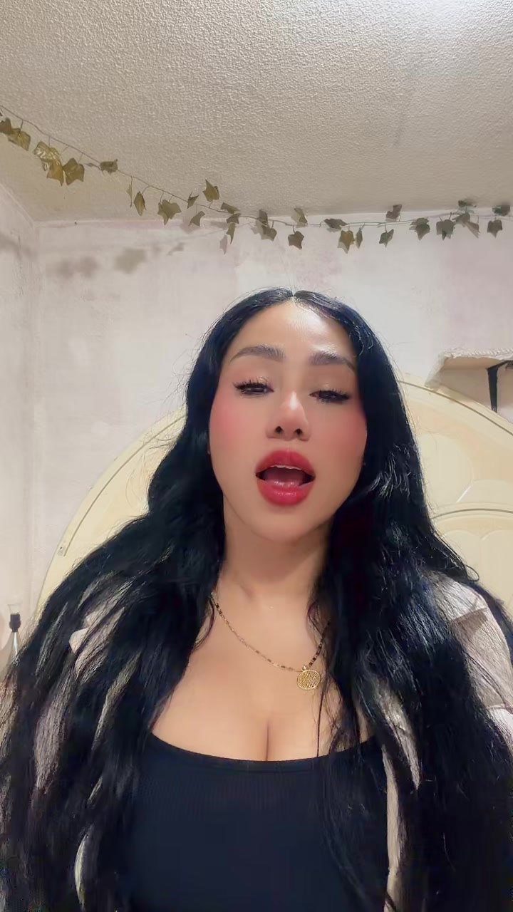 @Laurita Reyes