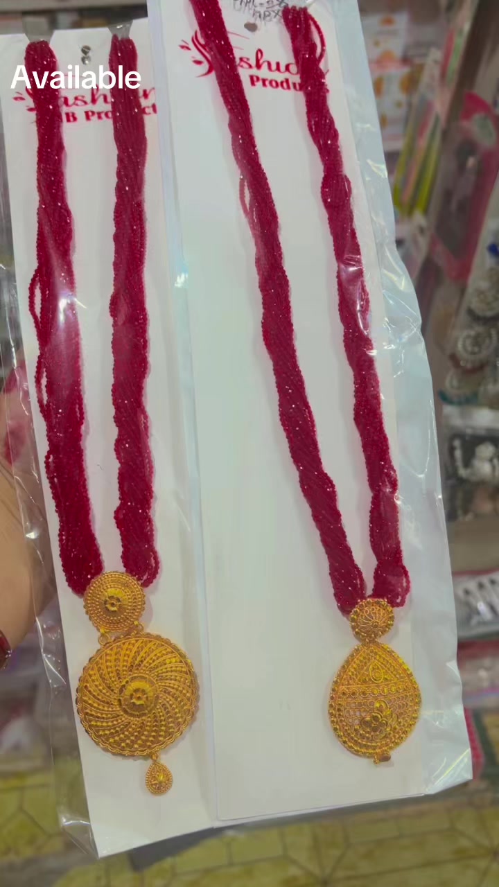 @🦋🦋थिरा थापा मगर🦋🦋