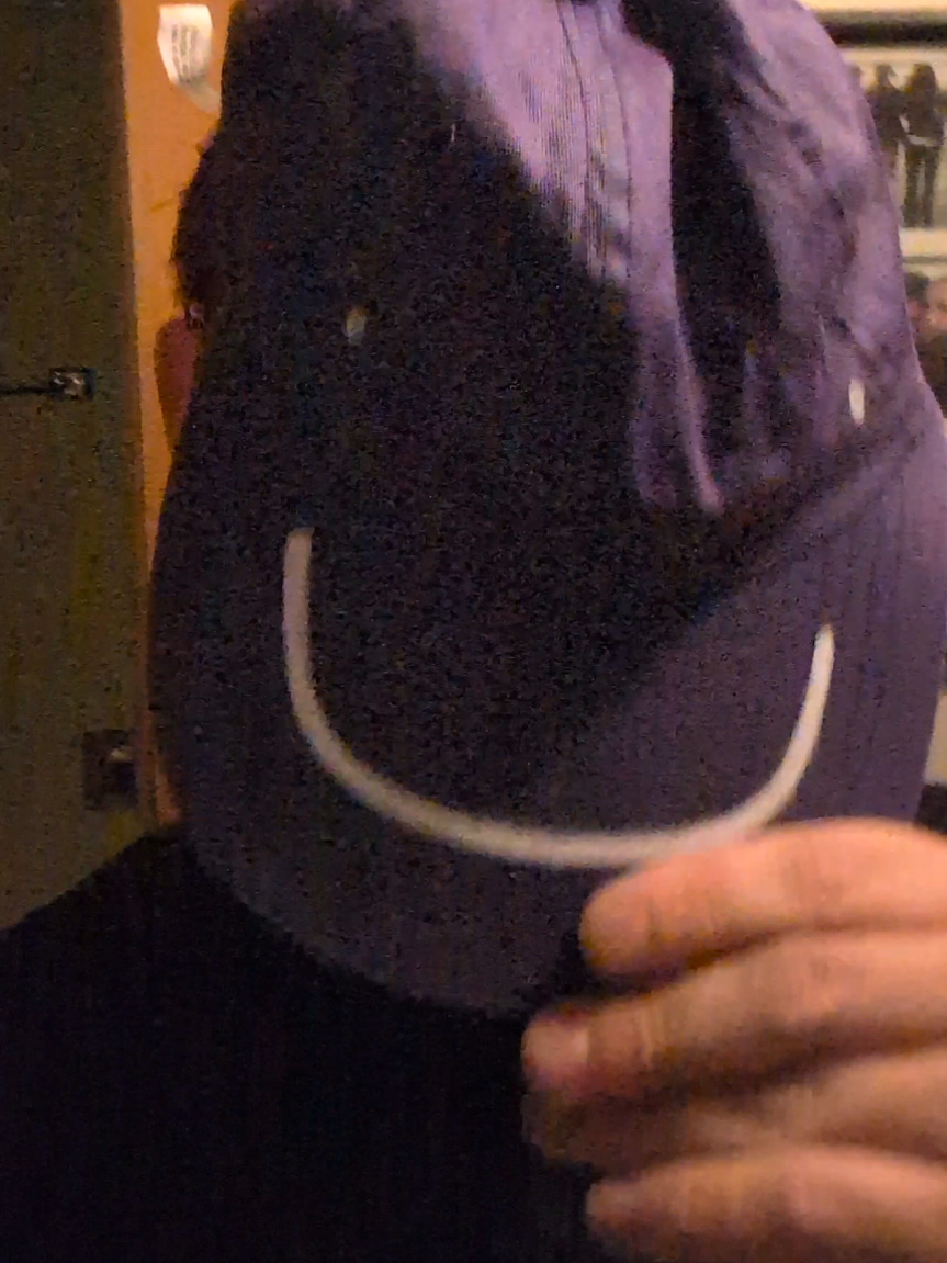 @whatstheirface