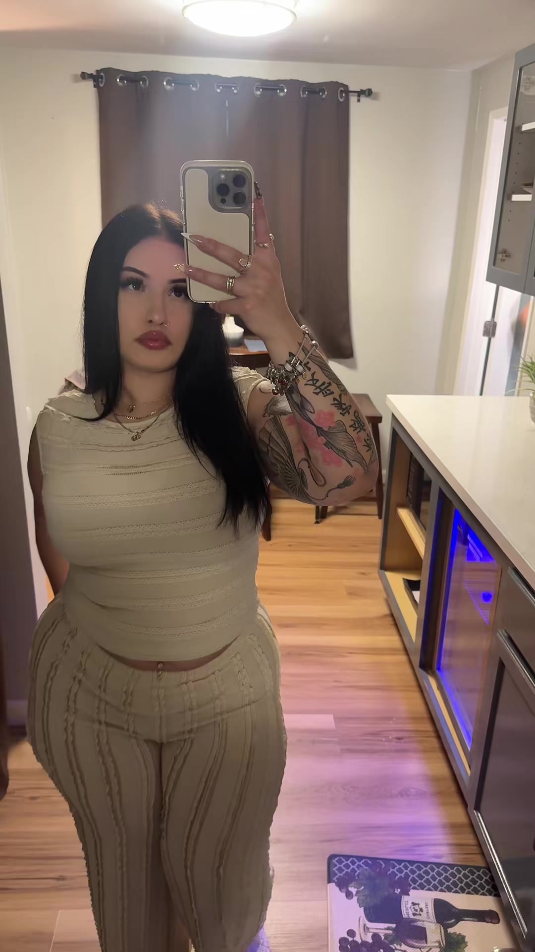 @CurveGirls