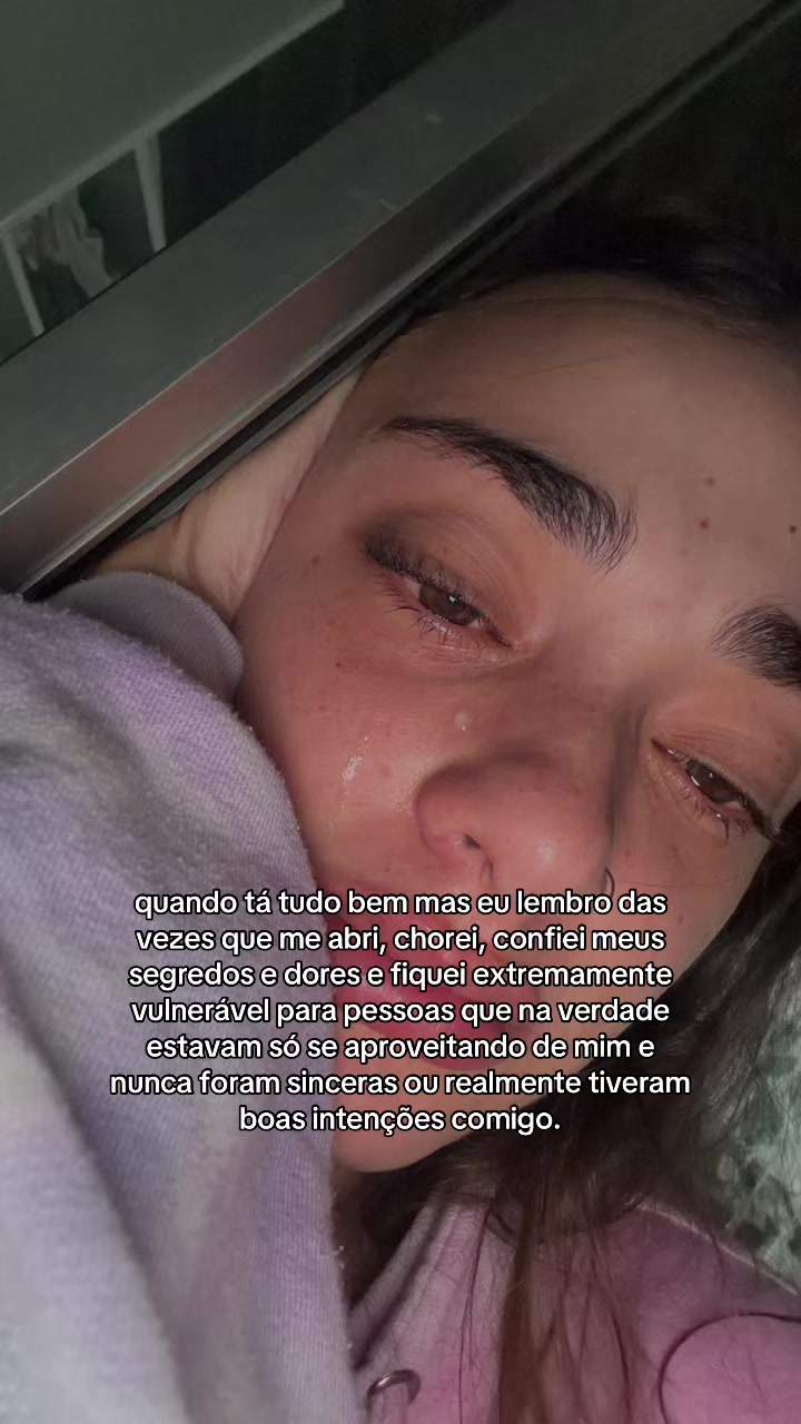 @Naíla