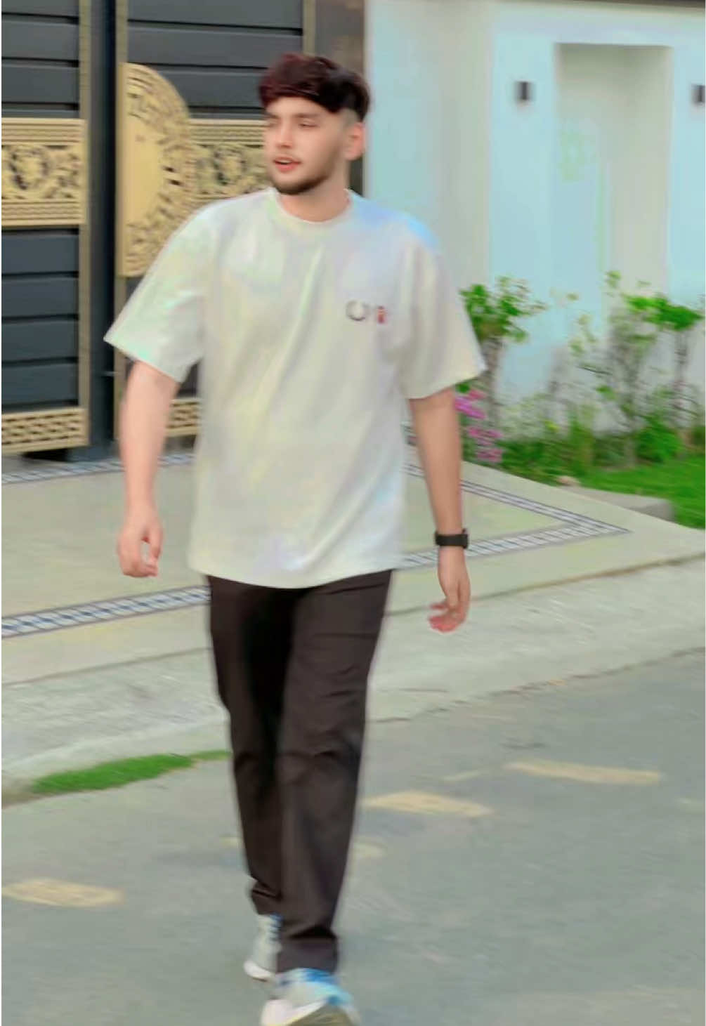 @𝑨𝒍𝒊 𝑳𝒐𝒗𝒆𝒓 🇸🇪