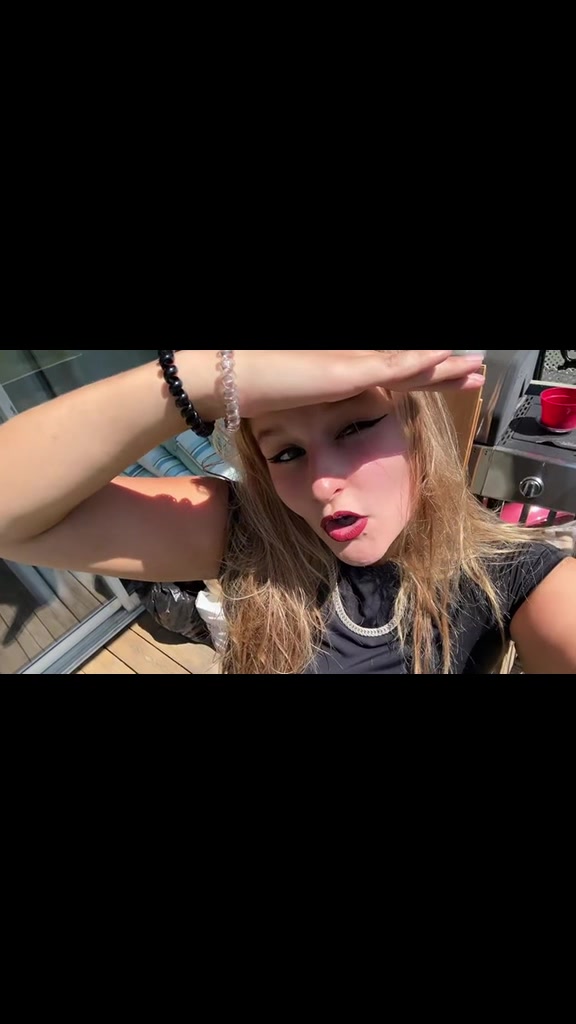 @Meganシ