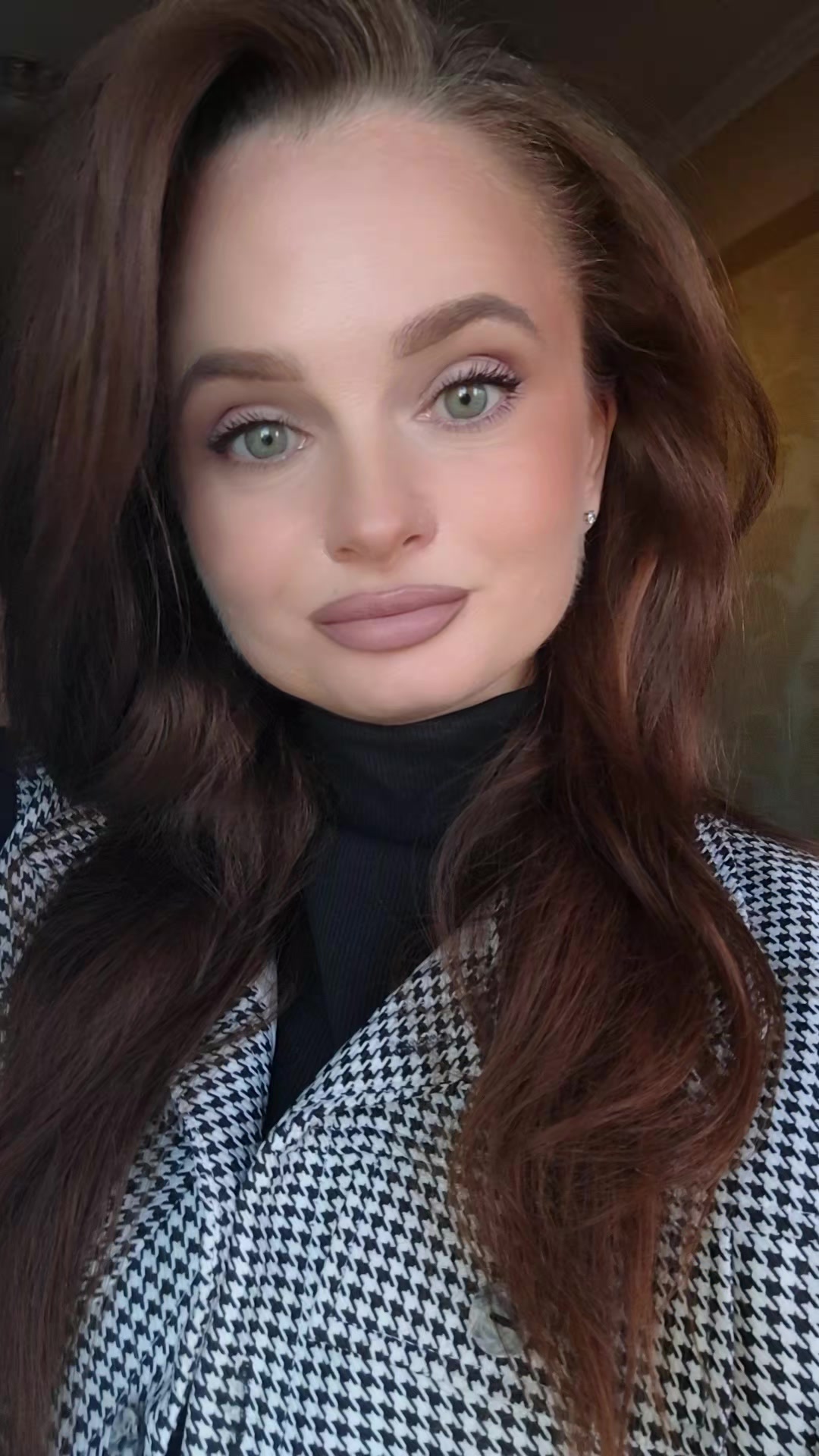 @Юлия