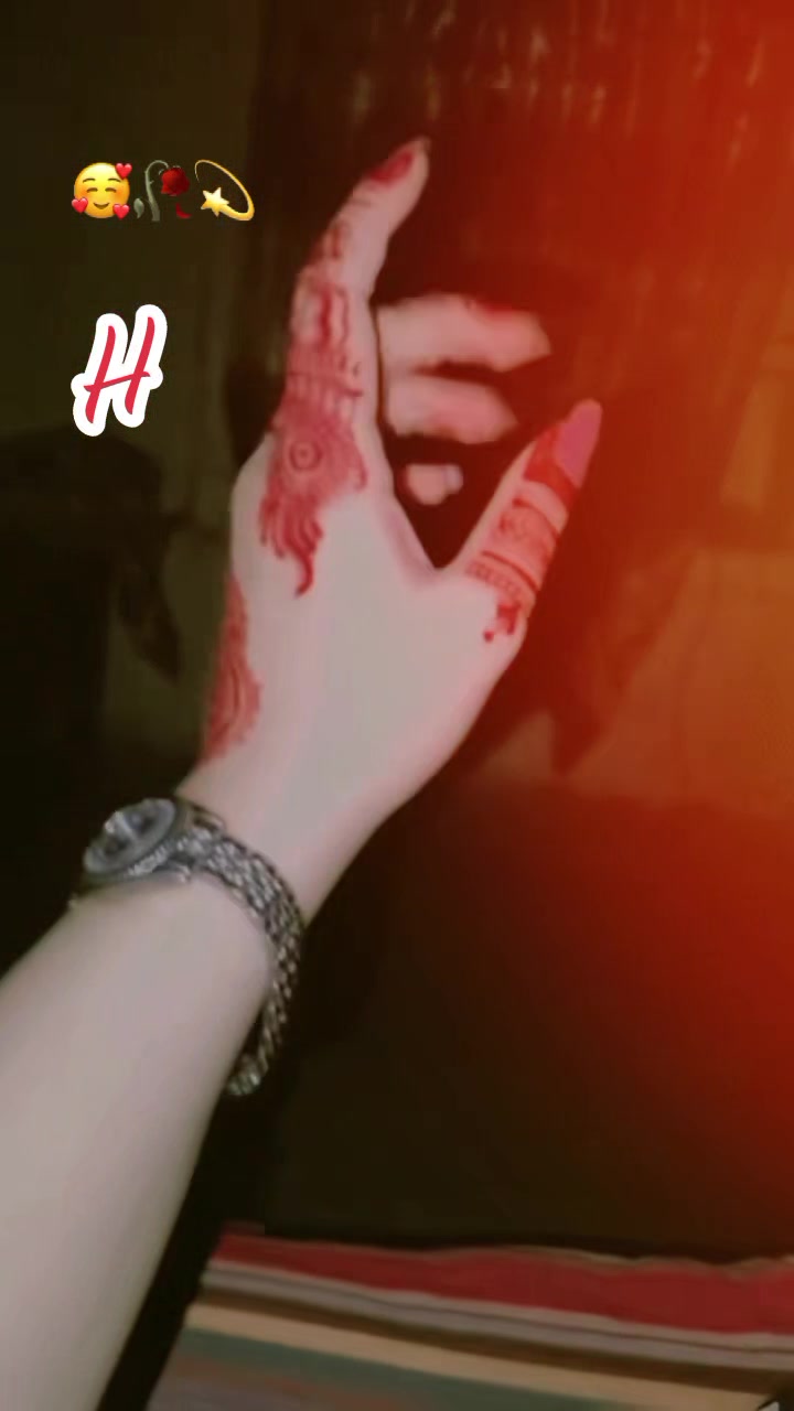 @m h