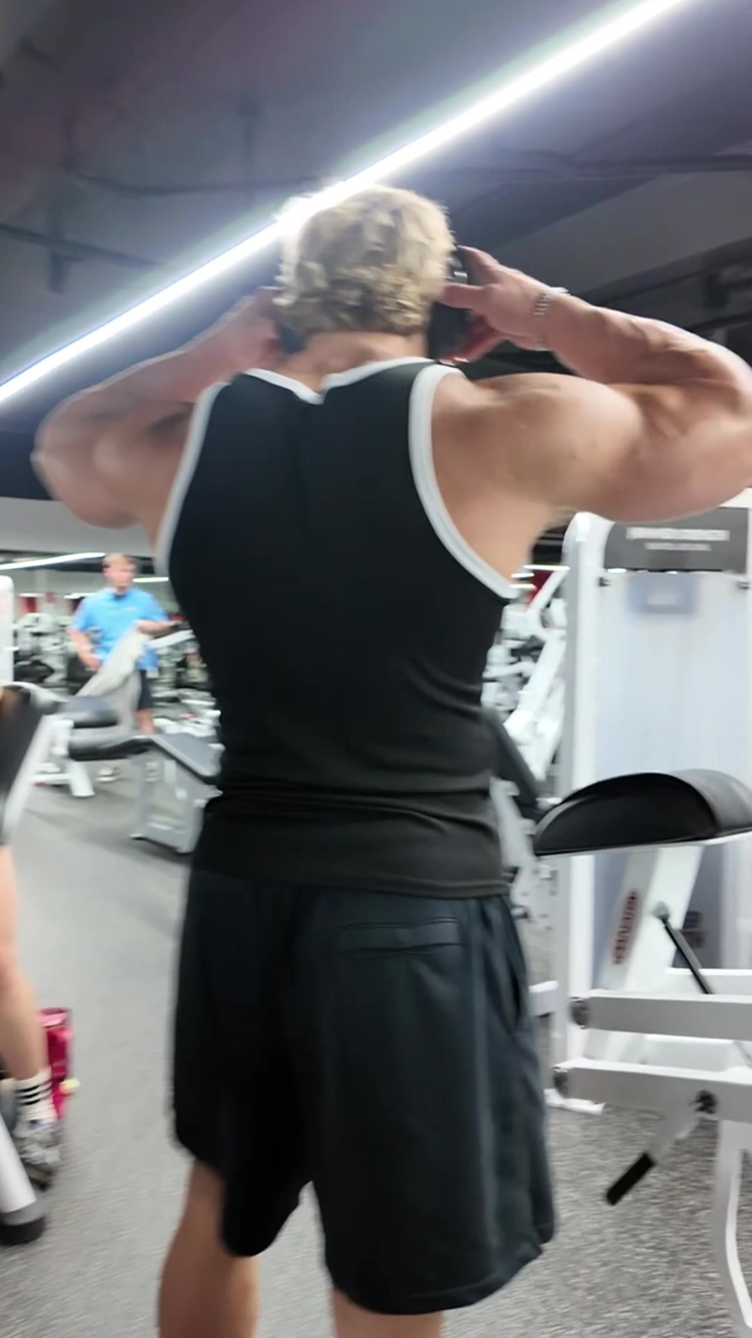 @_tomstenhouse_