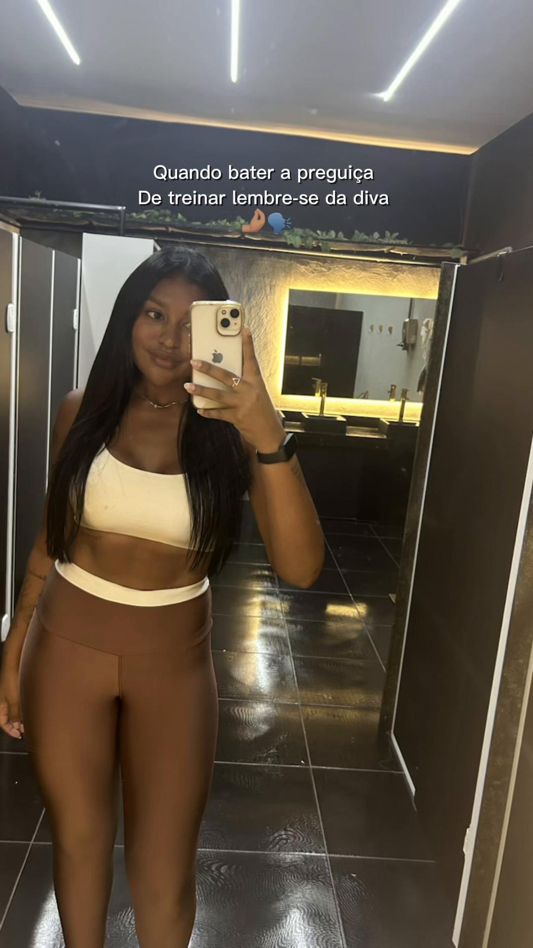 @Brenda Víeira