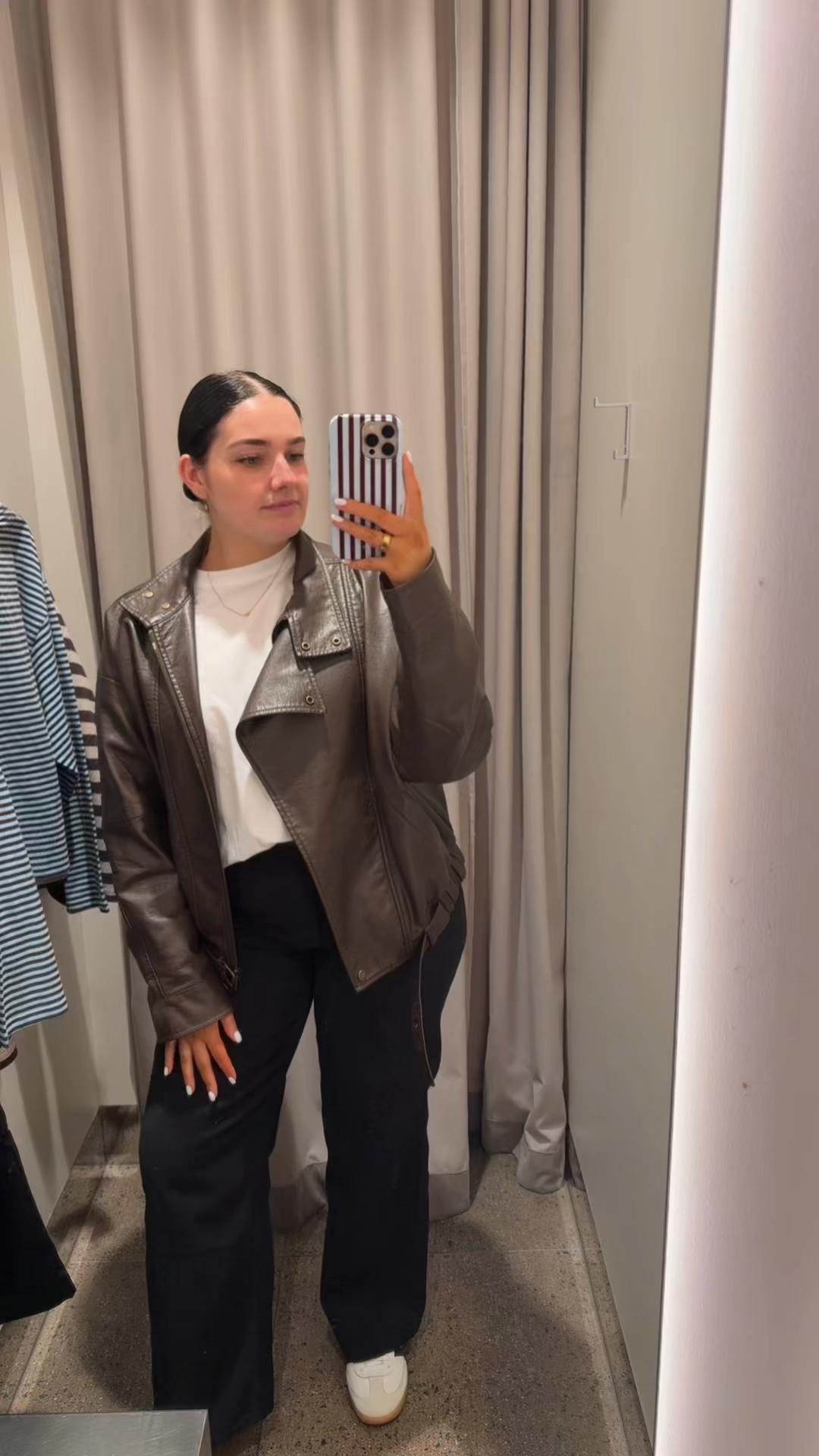 @brookerusty25_
