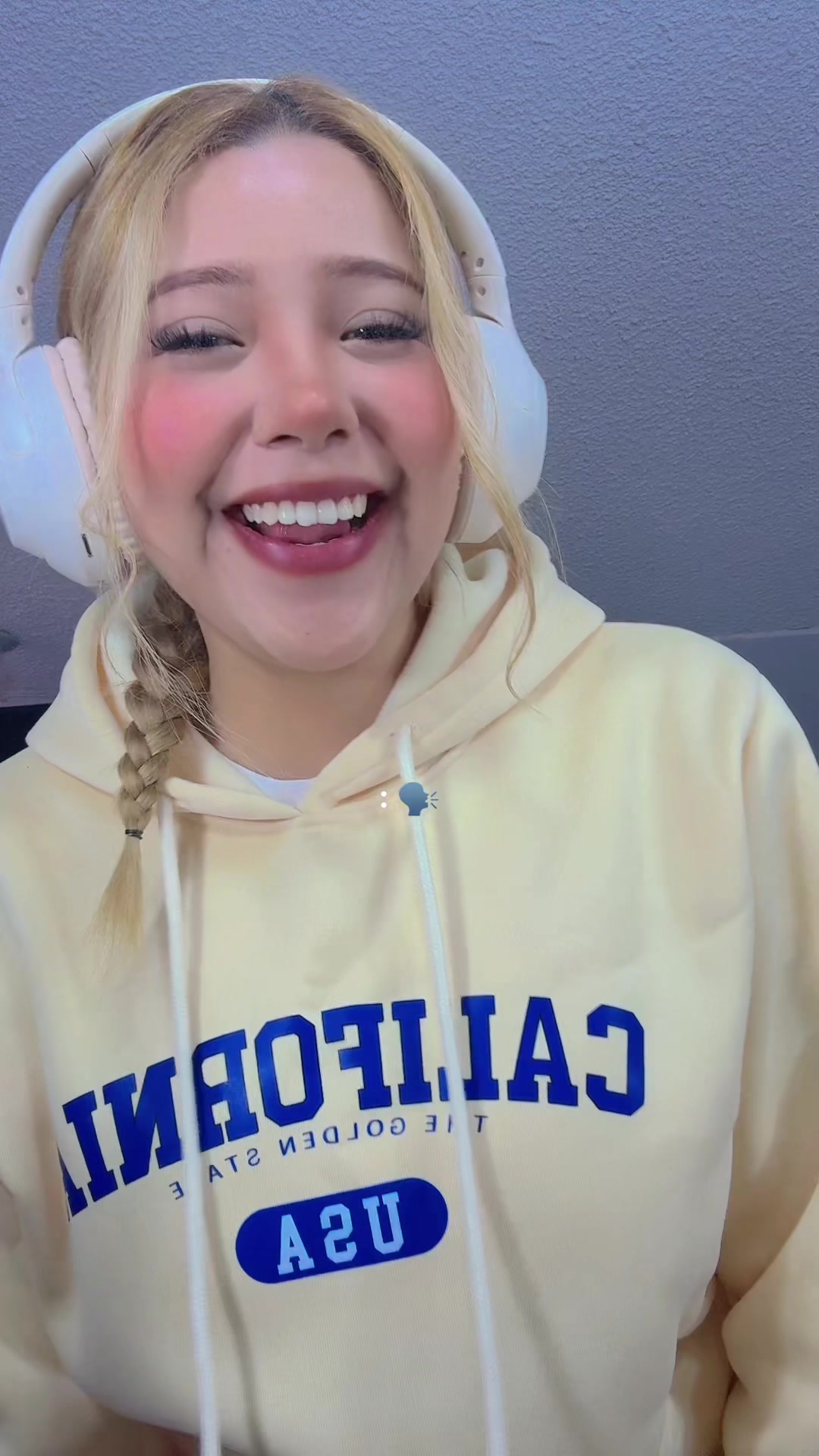 @𝑀 🧚🏻