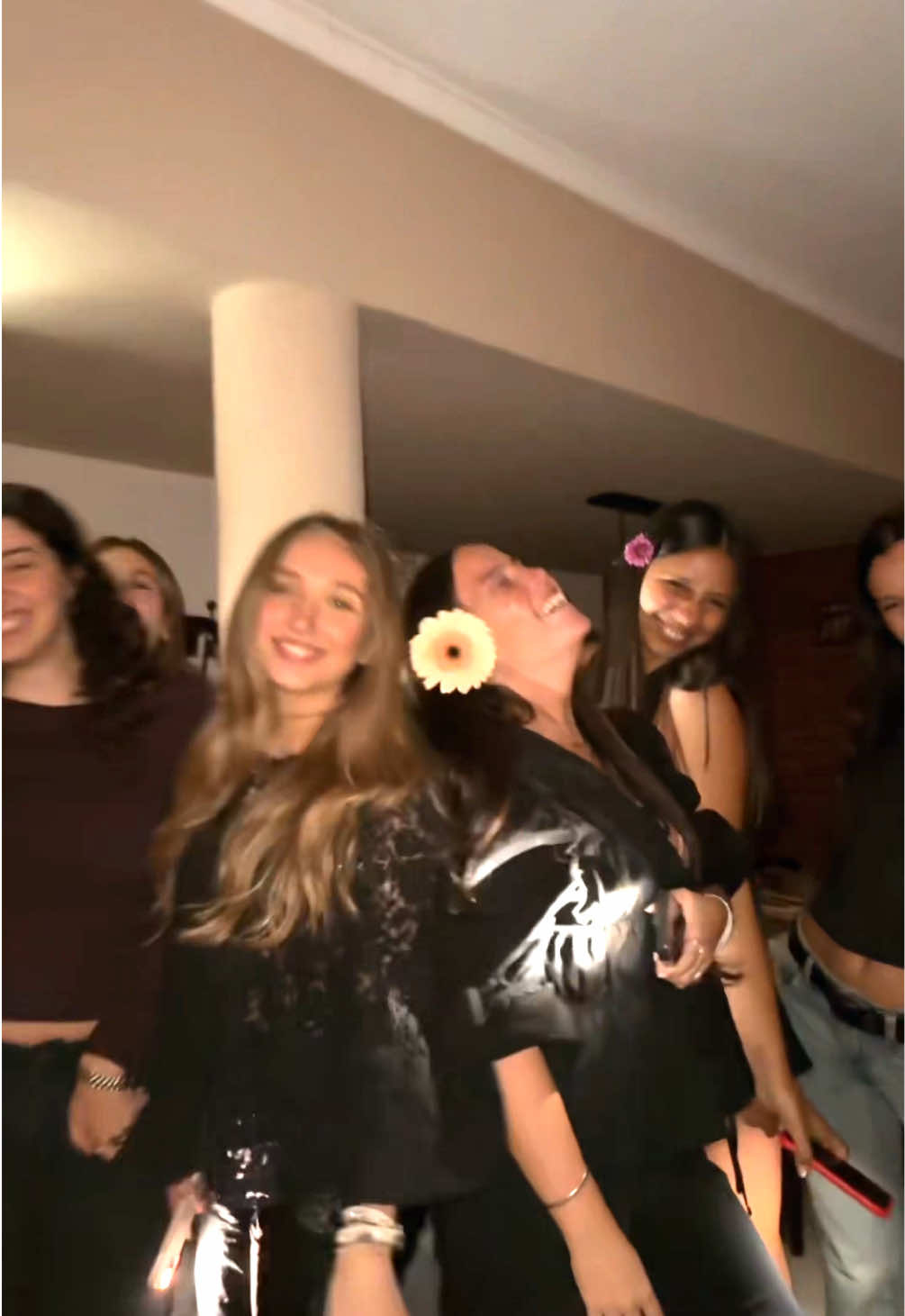 @V4lu<3