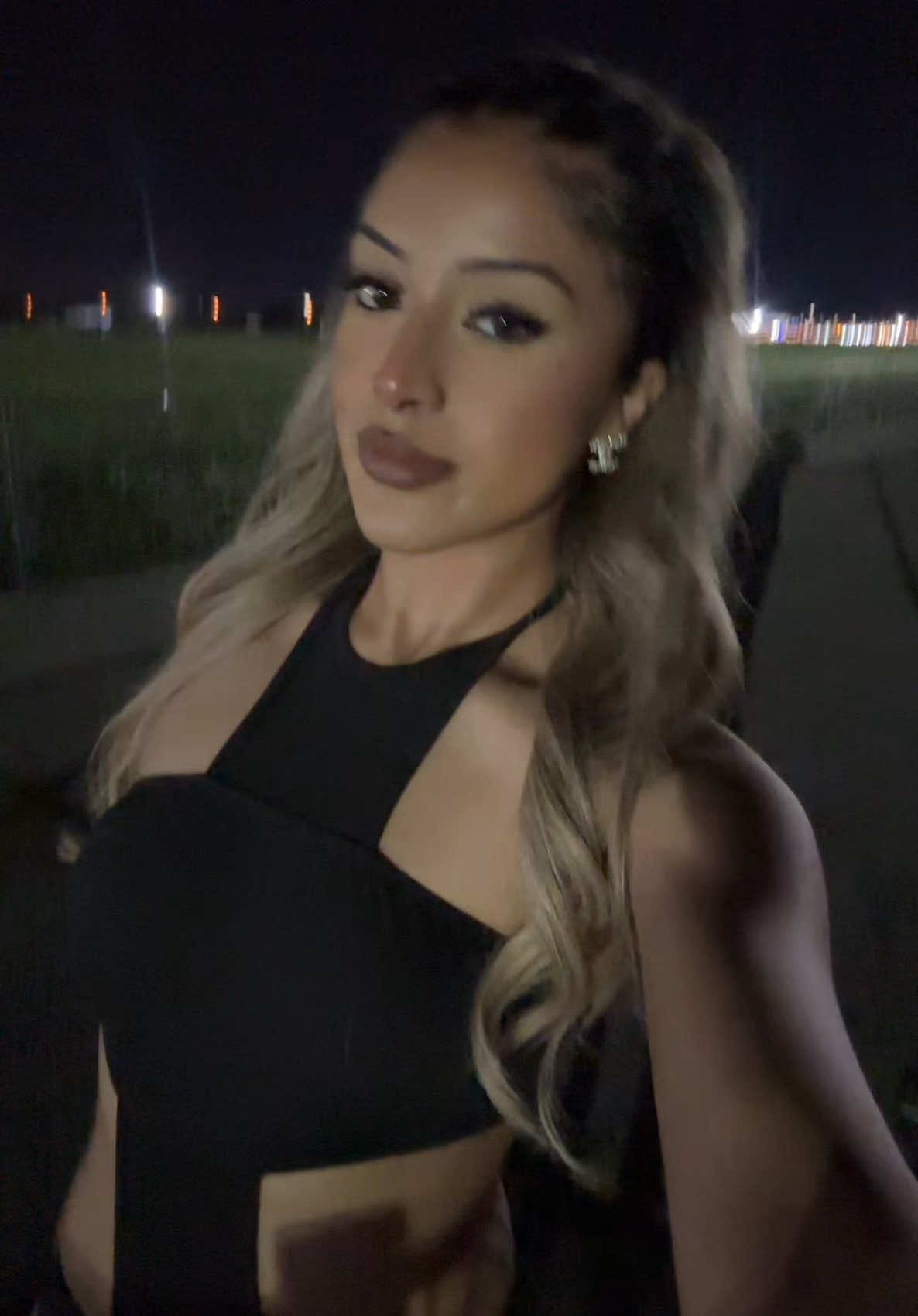 @🤍