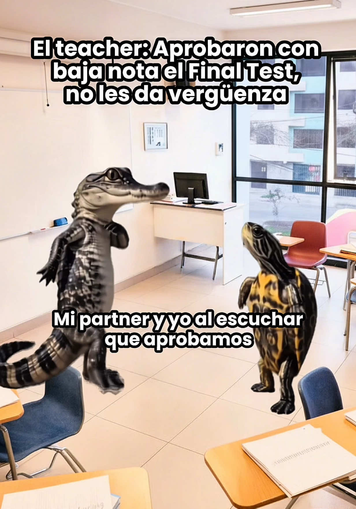 @Británico