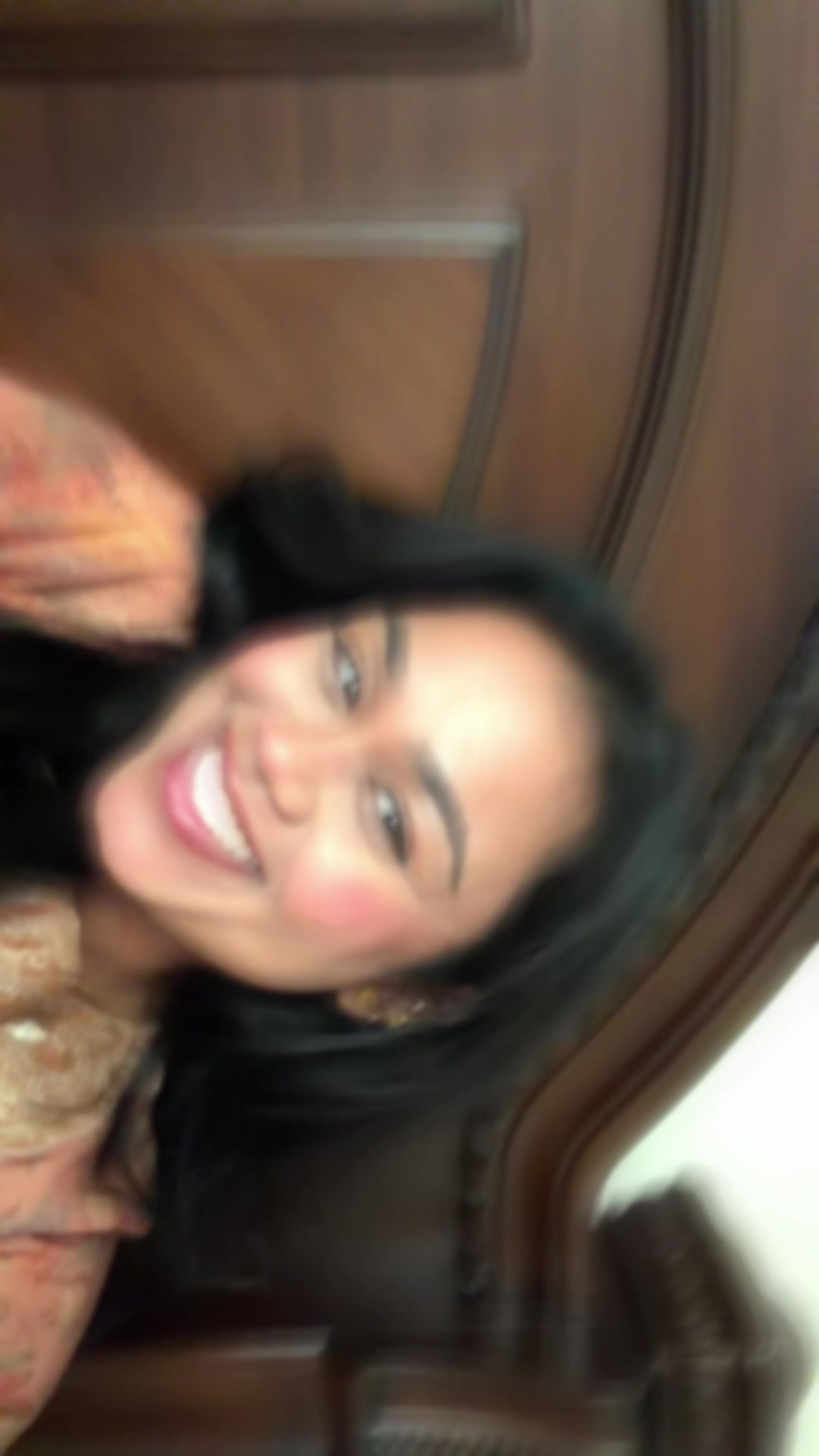 @Monii