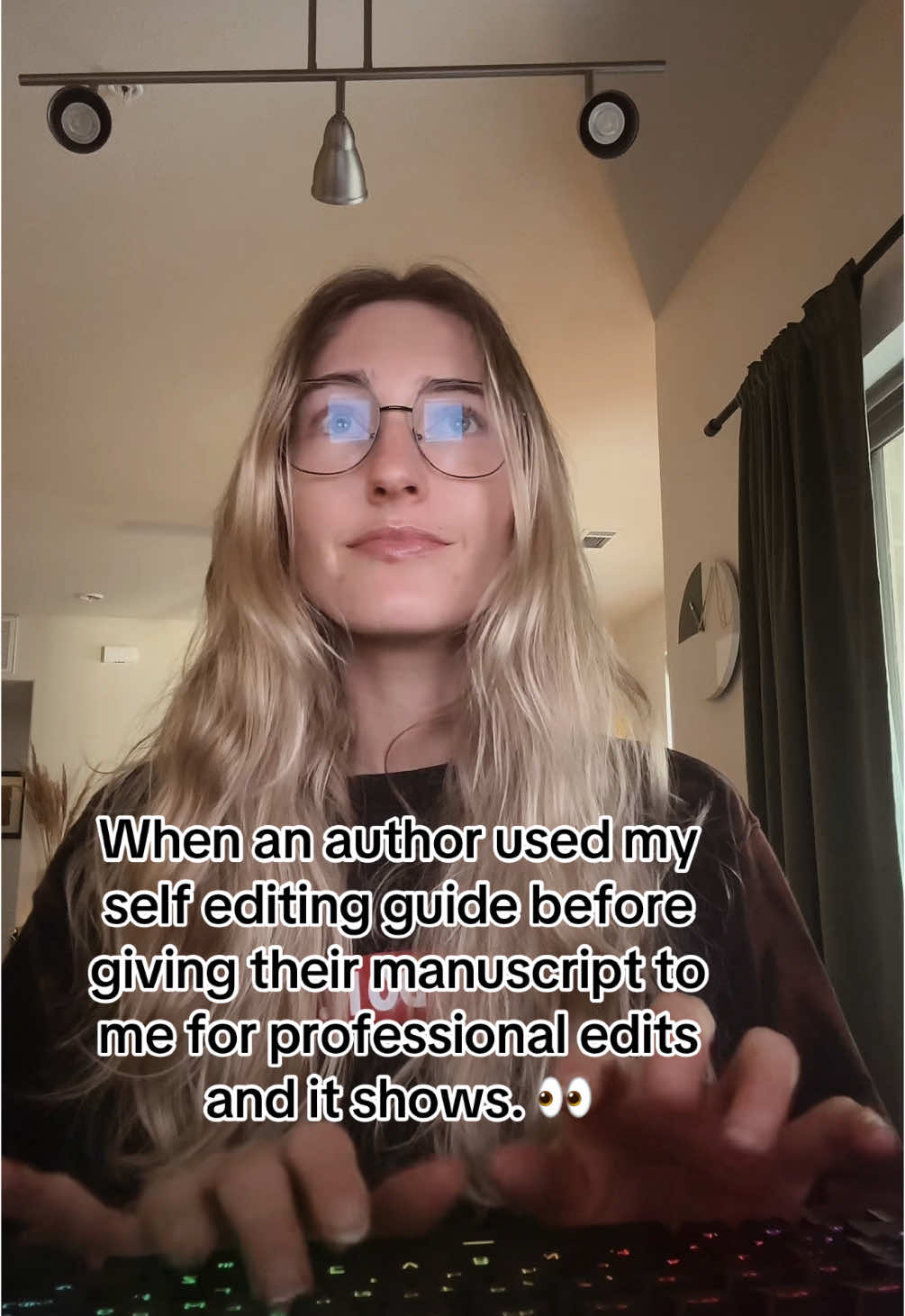 @Allison Buehner, Book Editor✍️