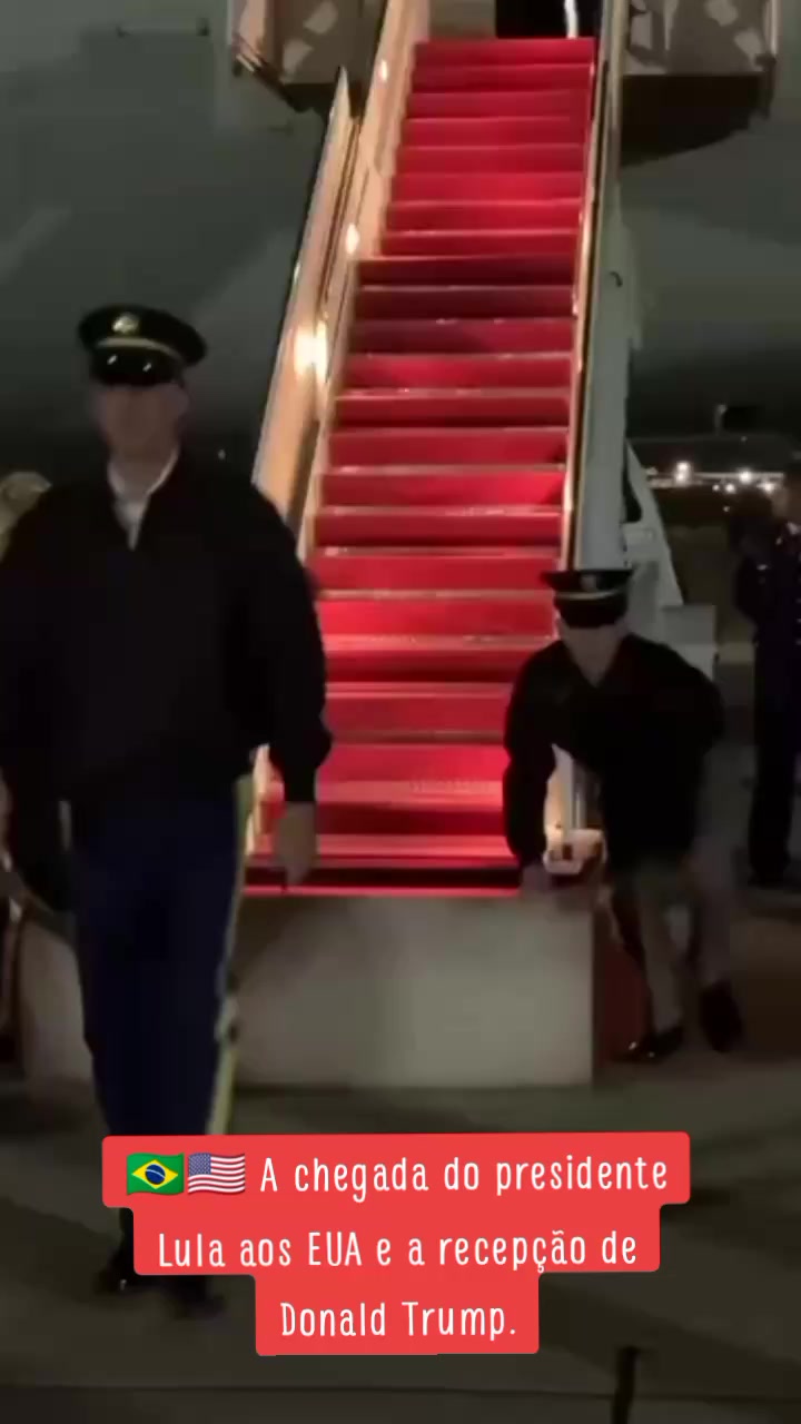 @Politiqueces