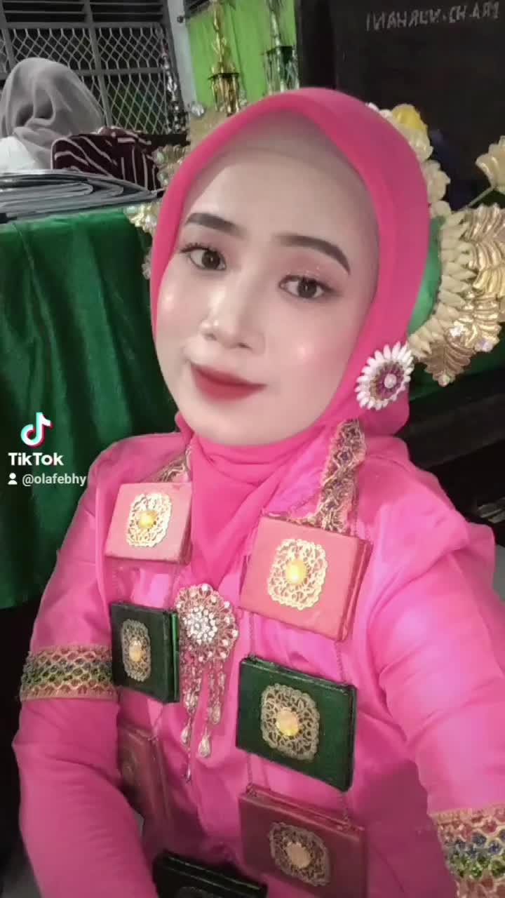 @olaFebhy