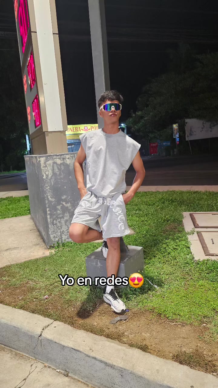 @Moisés Sanchéz