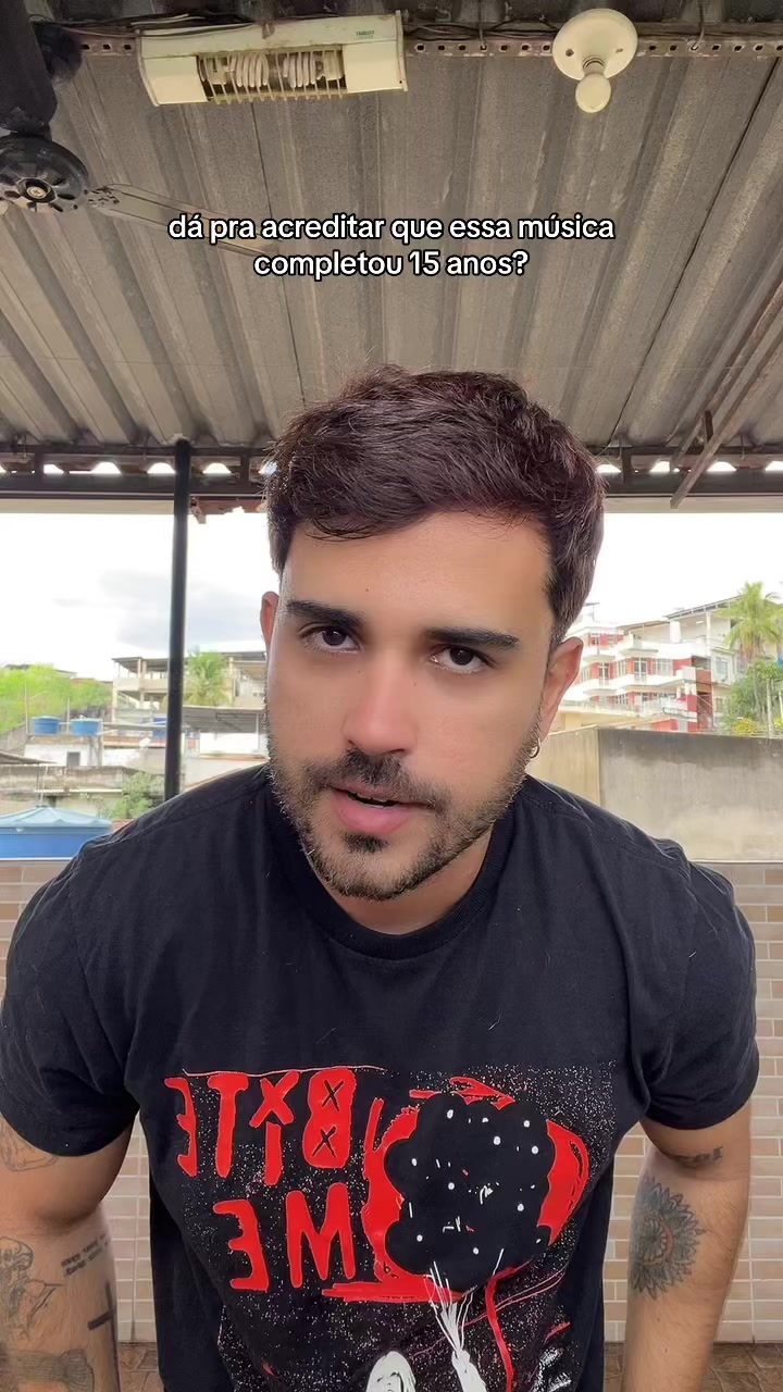 @AVRIL LAVIGNE BRASIL