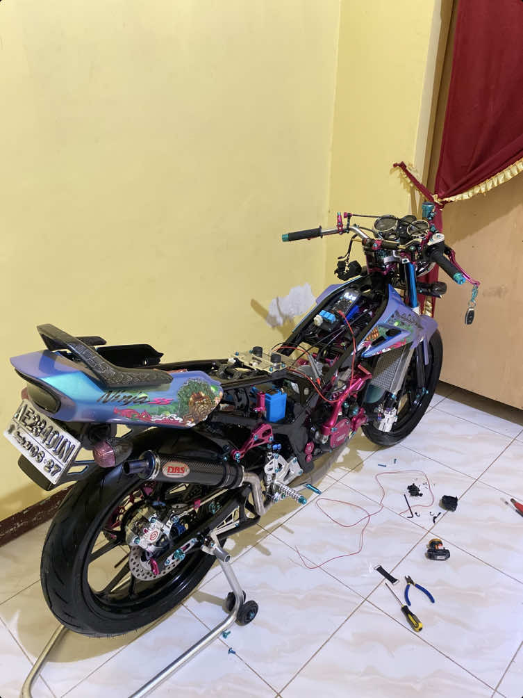 @Berkah Lontong Garage