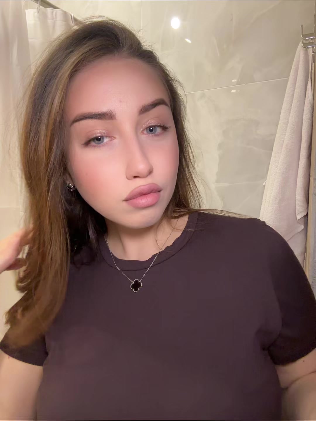 @N🖤
