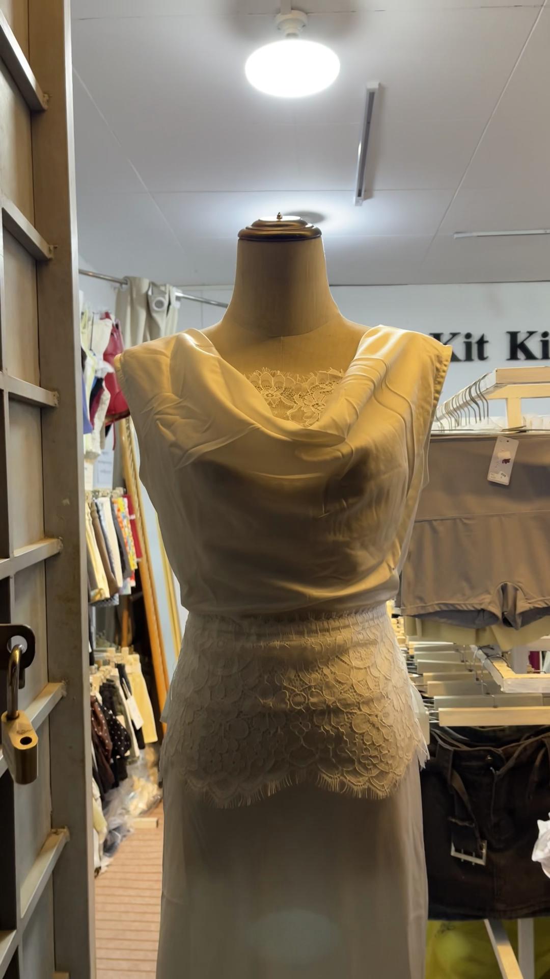 @Kit Kit Clothing(Tgi)