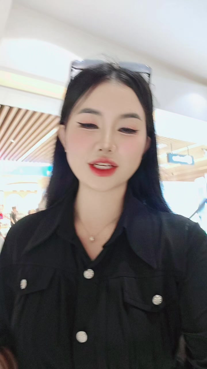 @nkauj see xyooj