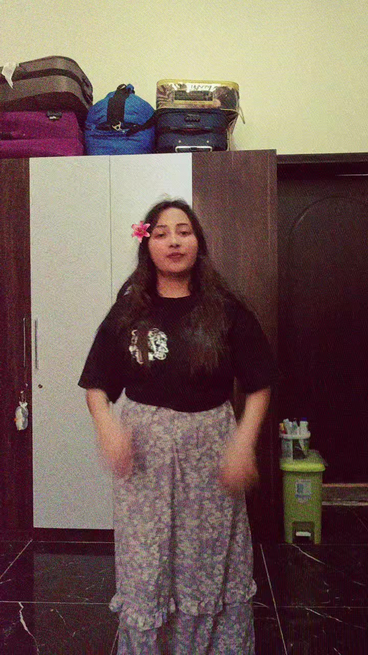 @sad girls 🇳🇵🦋🇶🇦
