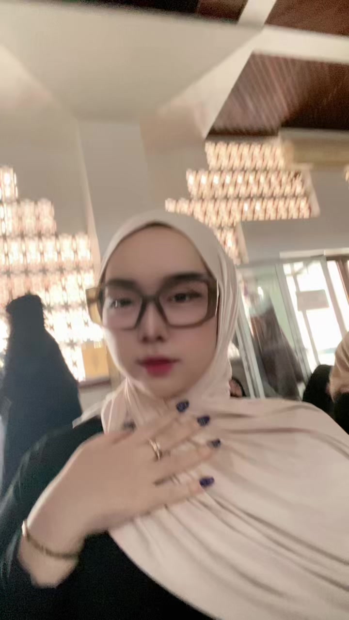 @RinrinRinjaniEfendy