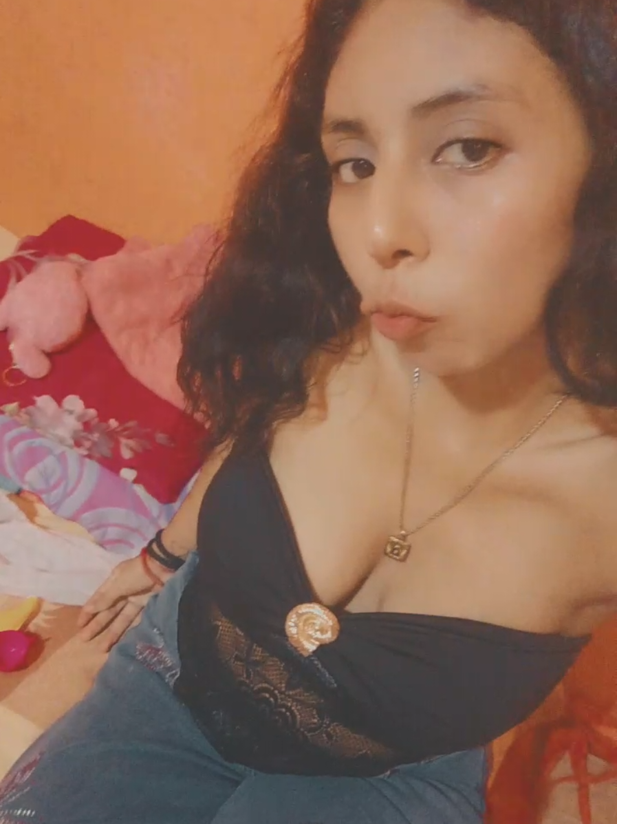 @🫧🥡Amarantha🐍🌻🌺👸♥️🥰
