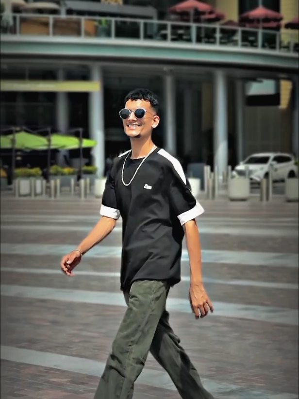 @mr.KinG🇦🇪🔥🚩👑