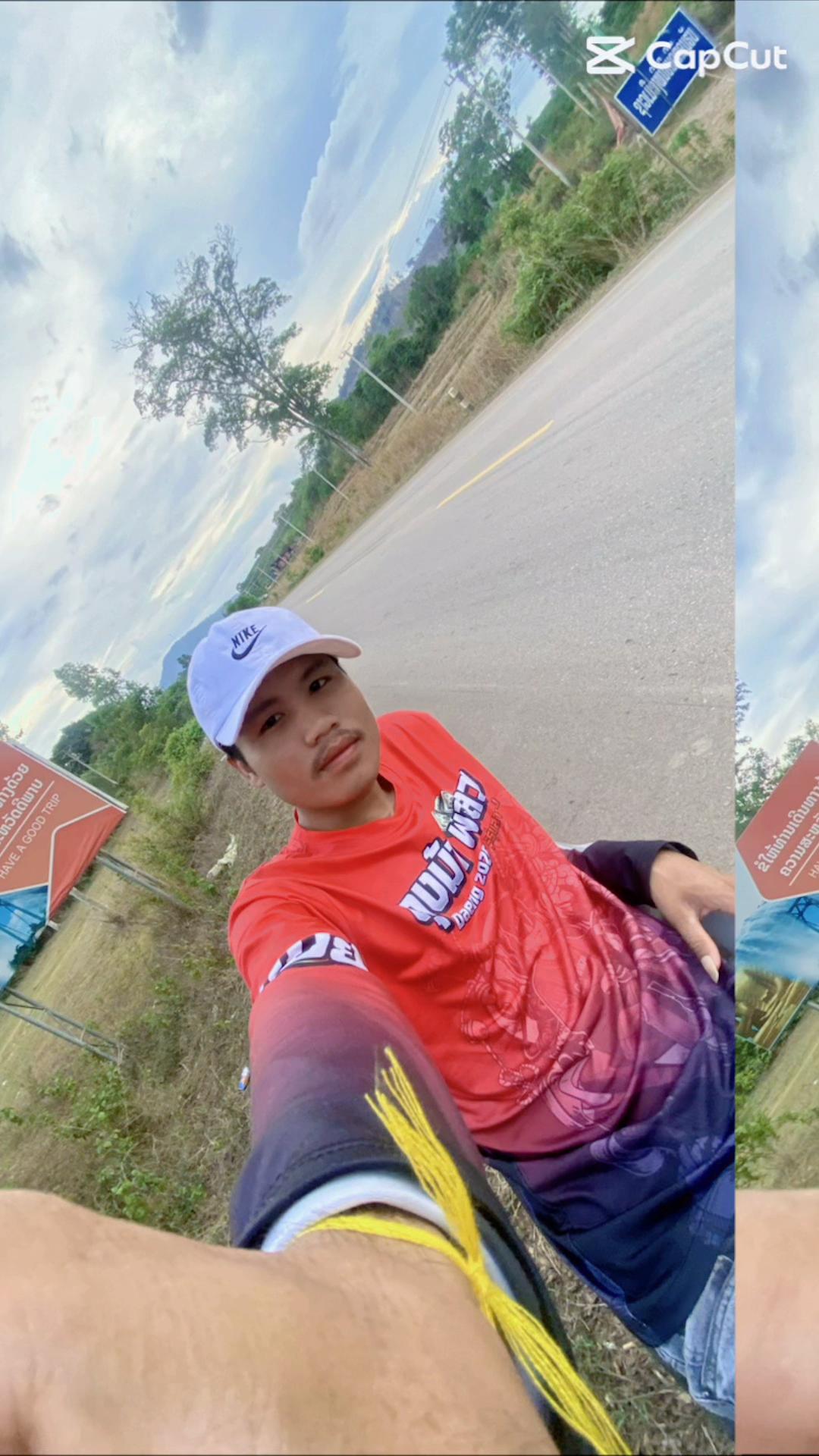 @ຄອນ ພໍຄາລົດມື2💸🥰