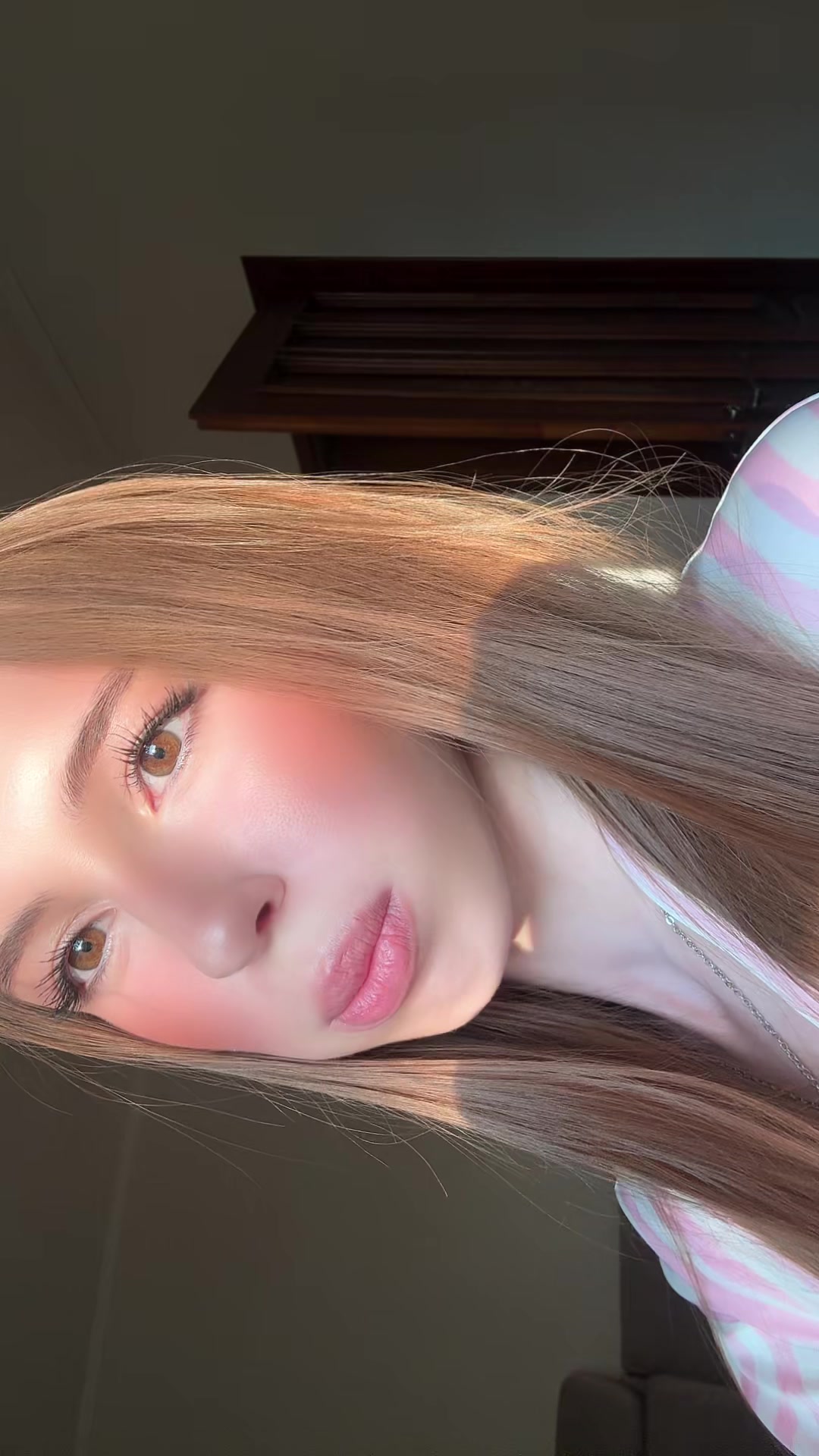 @виола