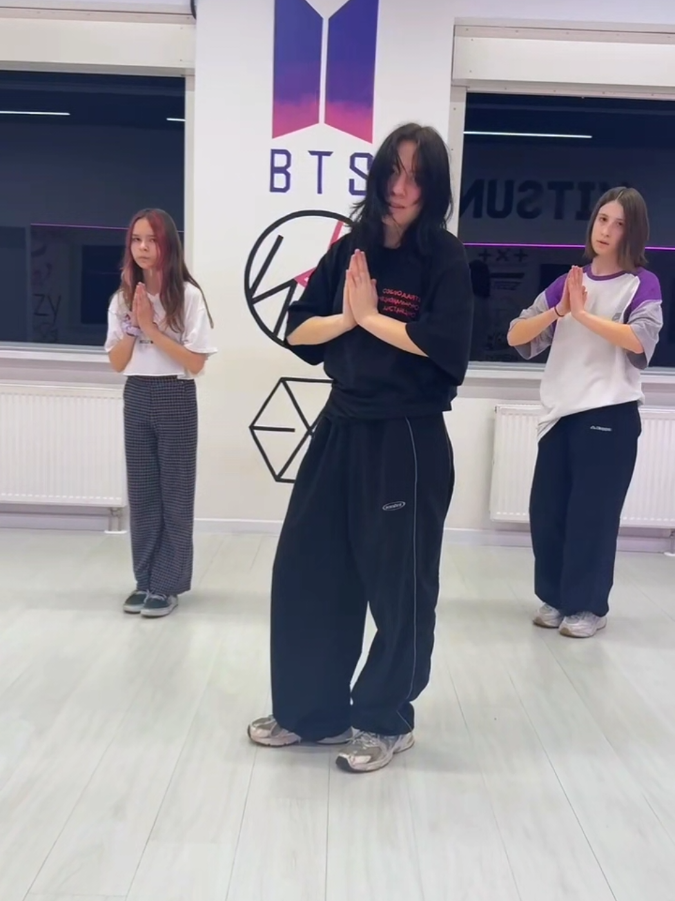 @KITSUNEKPOP