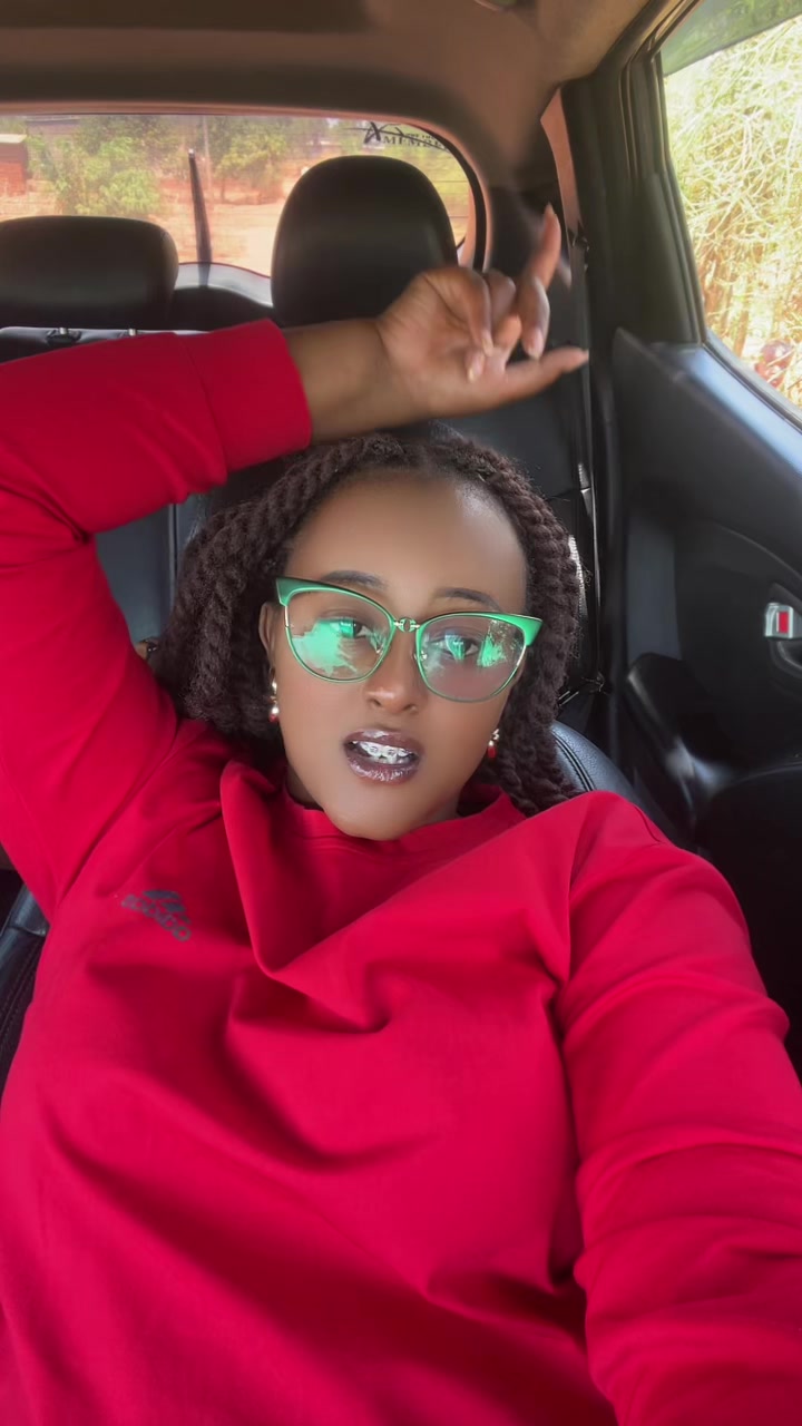 @kamatarisandra🇷🇼
