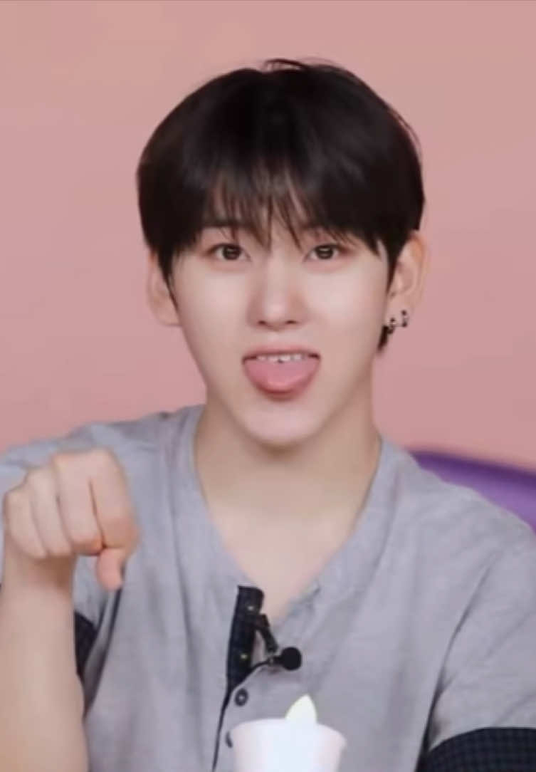 @donghwa's noona👀