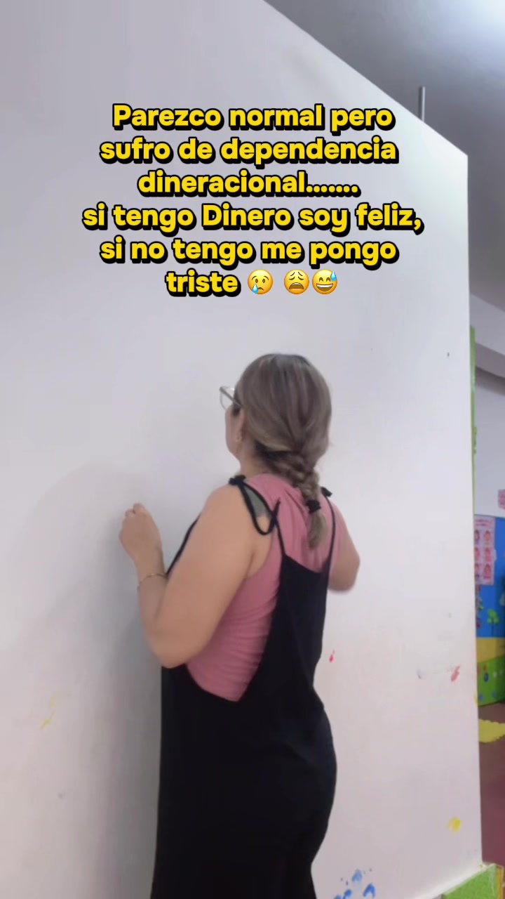 @Mía Gia 🌈🩷💜