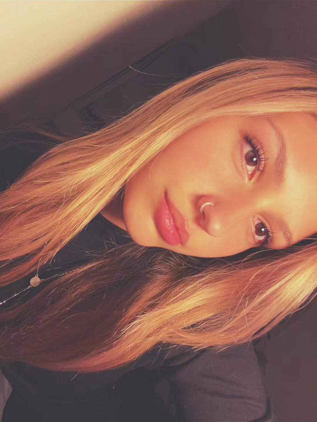 @𝐚𝐧𝐧 ★