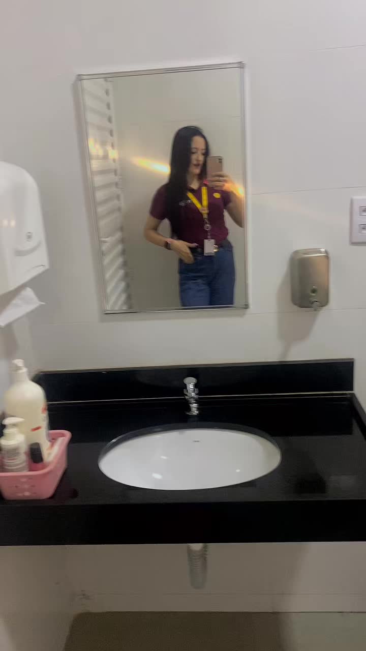 @Rosangelamenezes18